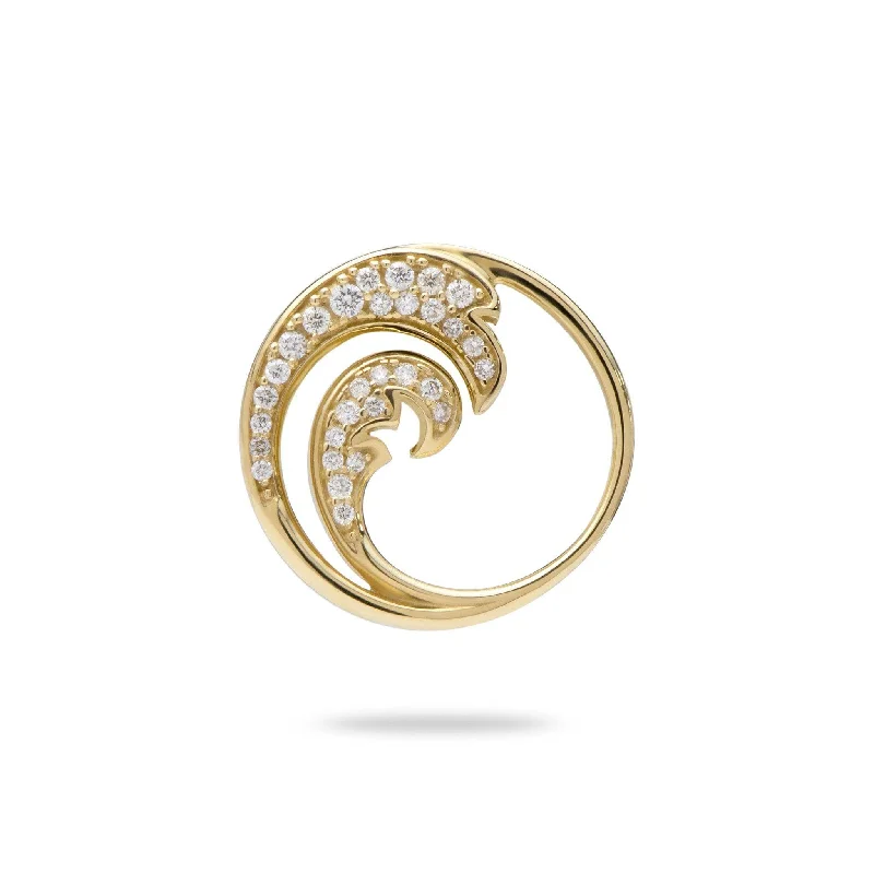 Nalu Pendant in Gold with Diamonds - 22mm