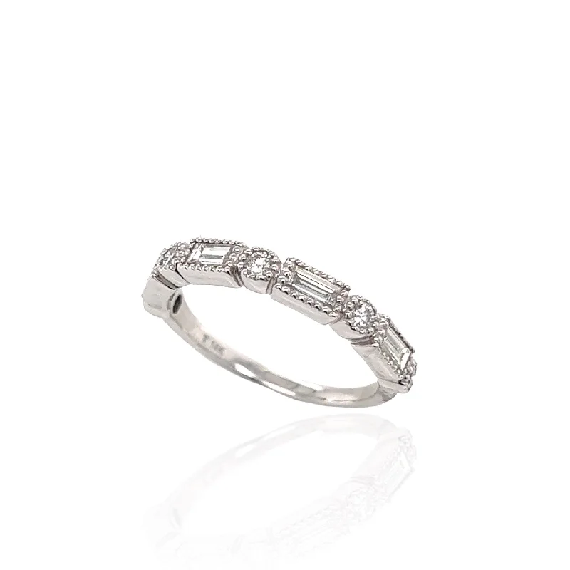 14 Karat White Gold Diamond Band