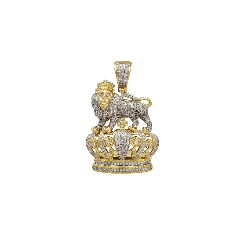 minimalist pearl pendant necklace Diamond Lion King & King Crown Pendant (10K)